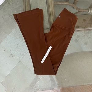 LULULEMON Align Mini Flared Pant Regular Length Legging Roasted Brown Like New 0